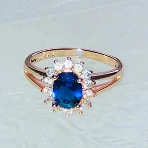18k Gold Blue Sapphire Ring